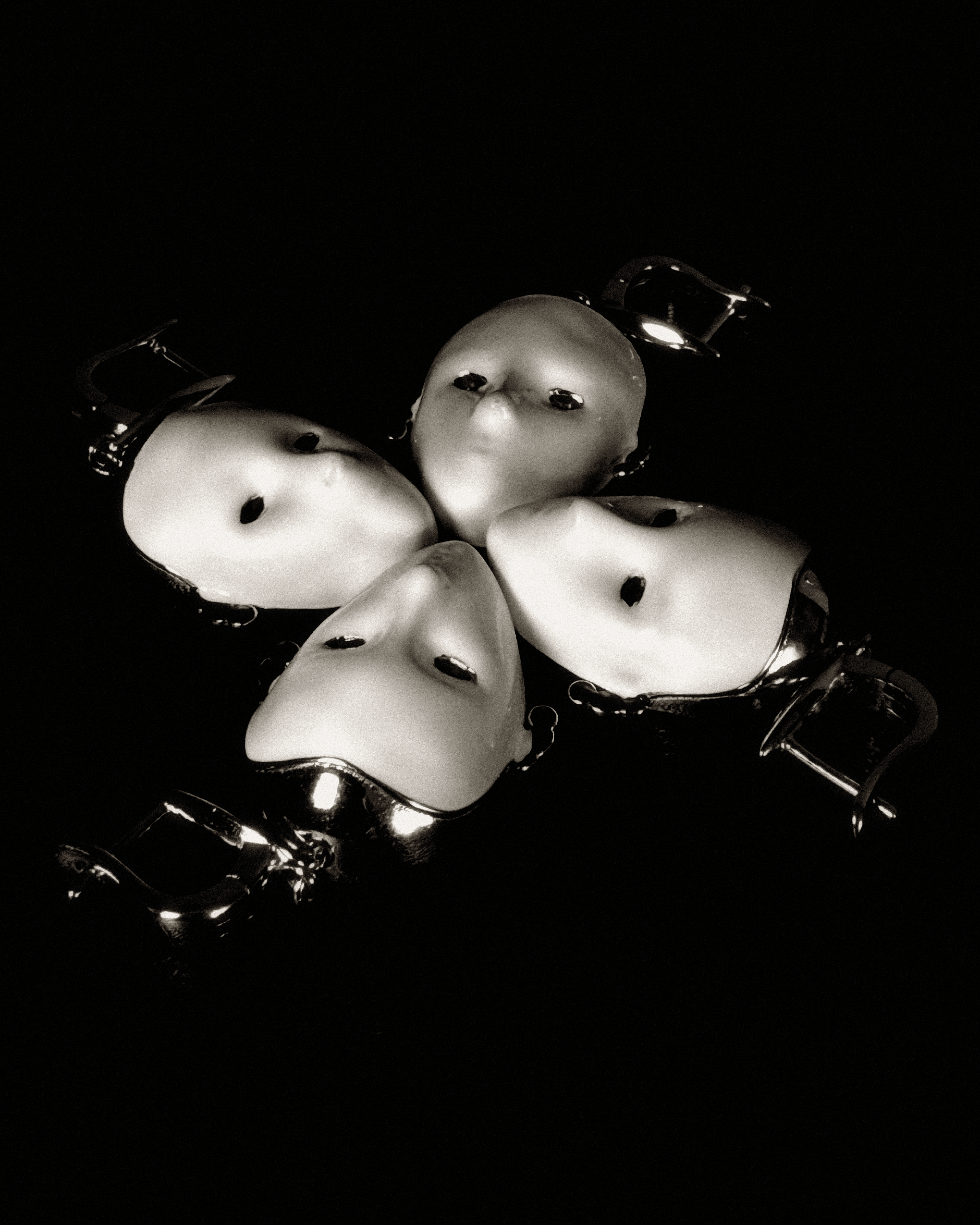 Gi earring